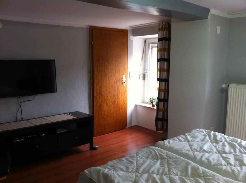 Appartamento Haus Marlene Zell an der Mosel Esterno foto